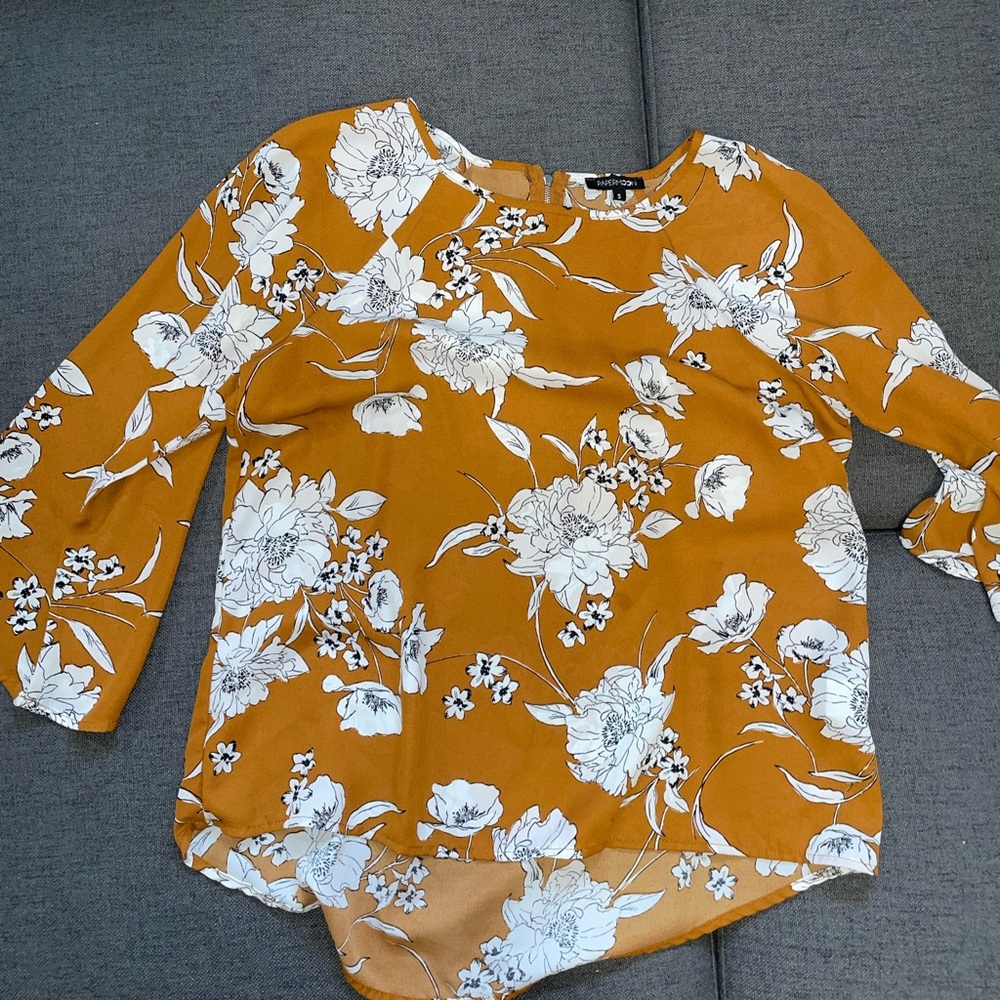 floral blouse